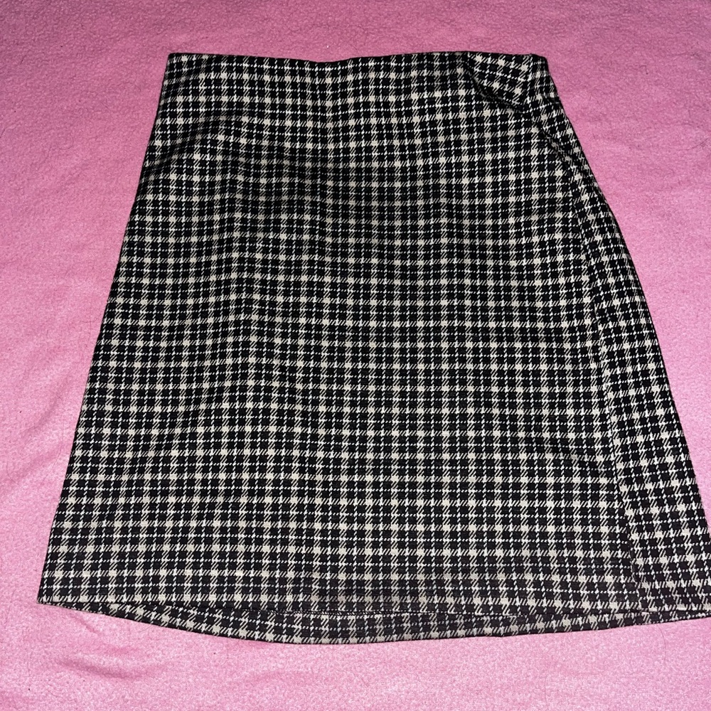 h&m black, pink and white plaid bodycon skirt